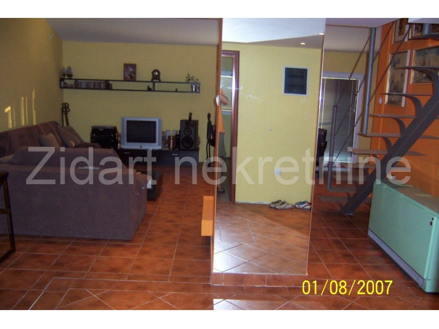Квартира, 1022 м², 125 000$ — FAKTOR